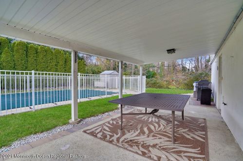 46 Walnut Ave, Tinton Falls NJ 07701-6146 exterior