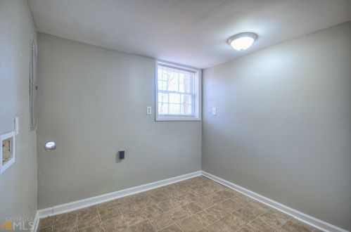 6140 Hillandale Dr, Atlanta GA  30349-4250 exterior