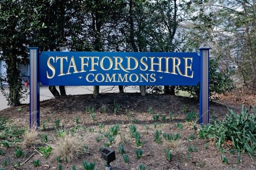 143 Staffordshire Commons Dr, Wallingford CT  06492-1753 exterior
