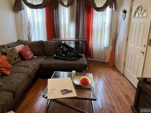 104 Cummings St, Irvington NJ  07111-7506 exterior