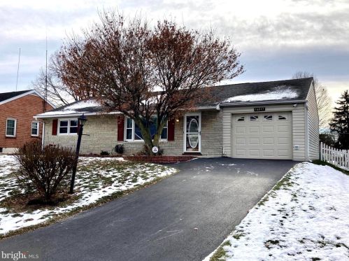 16817 Tammany Manor Rd, Williamsport, MD 21795-1356