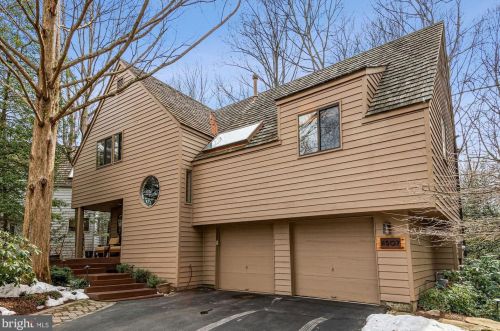 11507 Turnbridge Ln, Herndon, VA 20194-1220