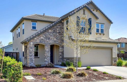 9961 Asilomar Ln, Elk Grove, CA 95757-2549