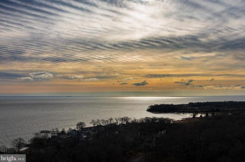 4724 Girton Ave, Shady Side MD 20764-9603 exterior