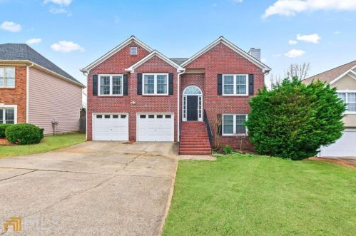 2437 Pondside Pl, Marietta GA  30062-7813 exterior