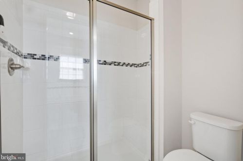 1605 Regent Manor Ct, Silver Spring MD 20904-2270 exterior