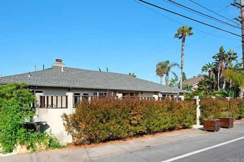 1045 Neptune Ave, Encinitas, CA 92024-1426