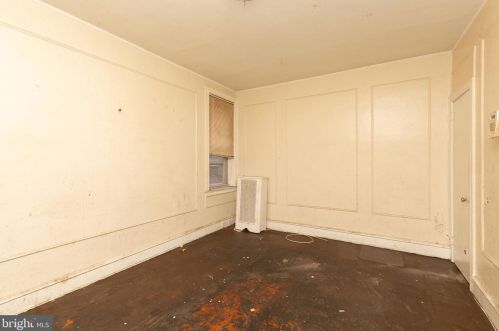 4706 4 St, Philadelphia PA 19140-2416 exterior