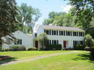 127 Sherwood Ln, Stirling, NJ 07980-1000