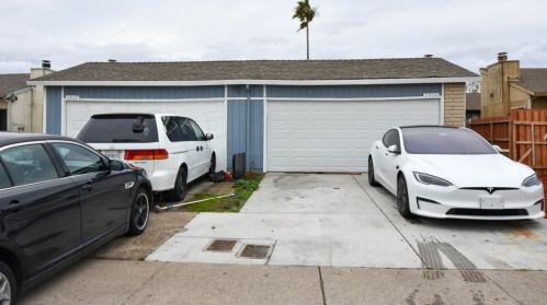 1935 Colt Dr, Stockton, CA 95209-1260