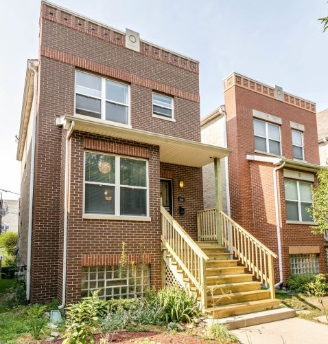 908 40th St, Chicago, IL 60609-2502