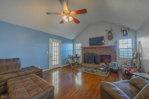 550 Curt Bailey Rd, Hartwell, GA 30643-3277