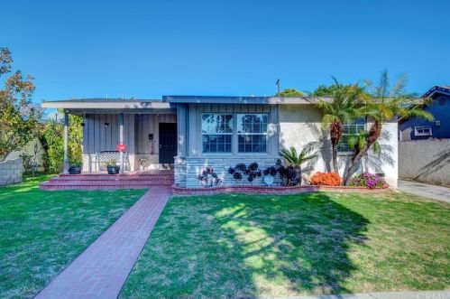 7739 Bairnsdale St, Downey, CA 90240-2616