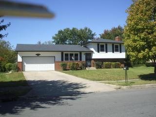 3040 Pine Valley Rd, Columbus, OH 43219-1643