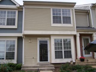 46731 Summit Ter, Dulles VA  20164-2396 exterior