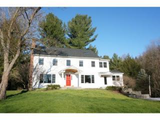 163 Old Stage Ln, Shelburne VT  05482-6554 exterior