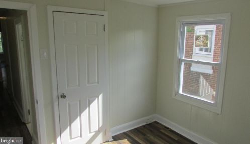 145 Hamilton Ave, Trenton NJ  08609-2713 exterior