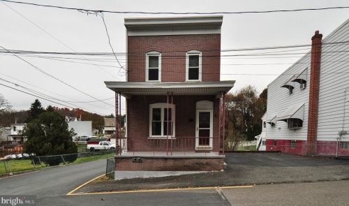 15 Pike St, Primrose, PA 17901-8619
