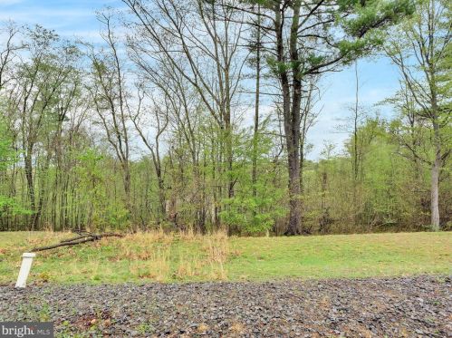 1005 Schuylkill Manor Rd, Primrose PA  17901-3862 exterior