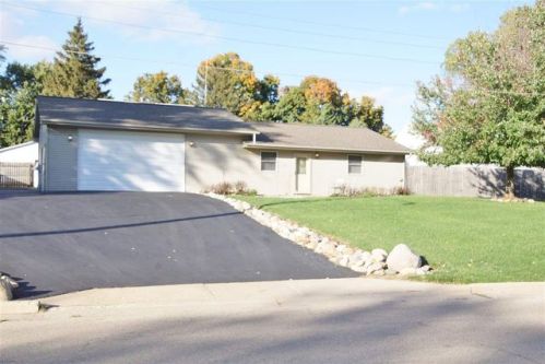 338 Spring St, Monica, IL 61559-9653