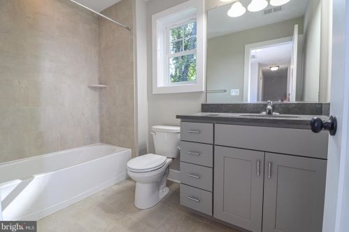 31 Chrisba Rd, Severna Park MD  21146-3060 exterior