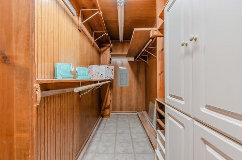 1939 Rambling Rdg Ln, Carrollton TX 75007-3154 exterior