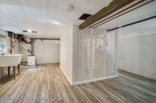 1407 Bangs Ave, Tinton Falls NJ  07712-6316 exterior