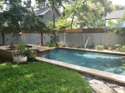 3015 Castro St, Austin TX  78702-3612 exterior