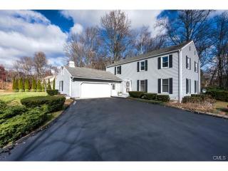 21 Gray St, Upper Stepney, CT 06468-2549