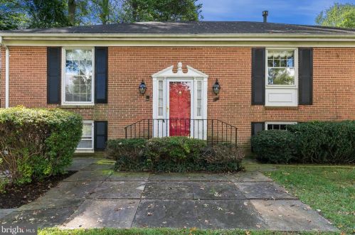 4 Locksley Ct, Silver Spring MD 20904-6321 exterior