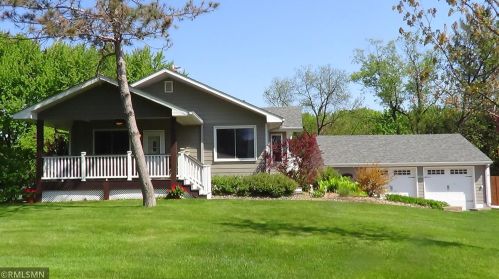 1951 Birch St, Saint Paul MN  55110-4218 exterior