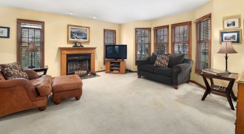 23703 Vintage Knoll Dr, Plainfield, IL 60544-2383