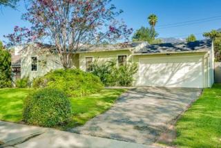 3315 Las Lunas St, Pasadena, CA 91107-2045