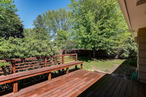 207 County Rd F, Saint Paul MN  55110-3845 exterior