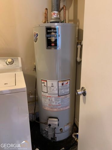 6682 Stone Ct, Rex GA  30273-2027 exterior