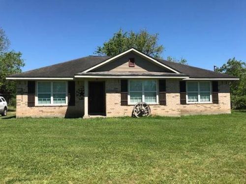 24620 Fm 2004 Rd, Angleton, TX 77515-2152