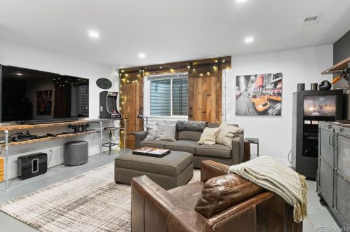 2939 Grant St, Englewood CO 80113-1617 exterior