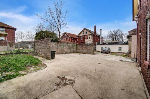 3710 Glenmore Ave, Cincinnati OH  45211-4753 exterior