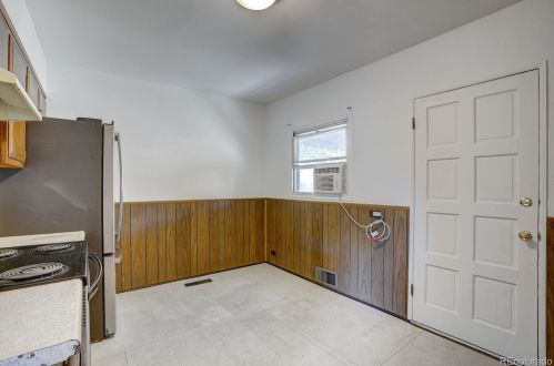 4274 Washington St, Englewood CO 80113-6927 exterior