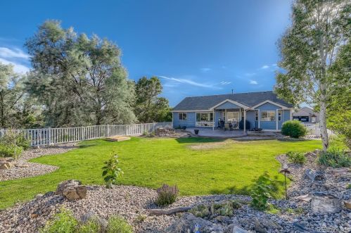 2107 Birdie Dr, Milliken CO 80543-9637 exterior