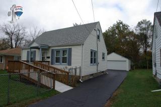 307 Bayliss Ave, Rockford, IL 61101-5422