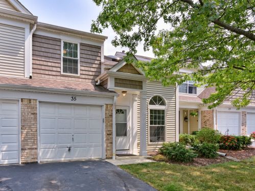 35 Shag Bark Ln, Streamwood, IL 60107-6647