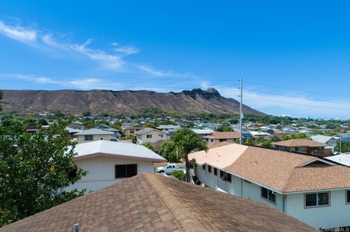 3317 Catherine St, Honolulu HI  96815-4151 exterior