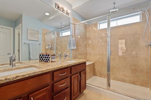 80 Newbern Way, Aurora CO  80018-1728 exterior