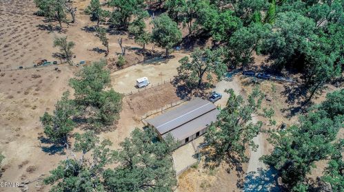 17724 Pigeon Springs Rd, Tehachapi, CA