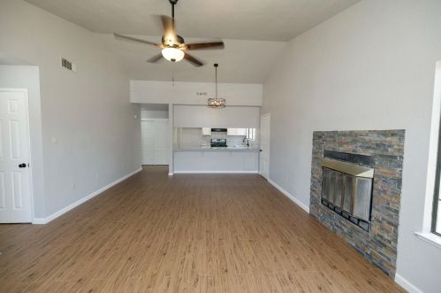 1530 Springville Way, Turlock CA  95380-2591 exterior