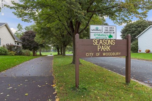1770 Donegal Dr, Saint Paul MN  55125-3339 exterior