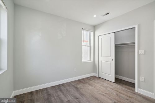 624 42 St, Philadelphia PA 19104-1468 exterior