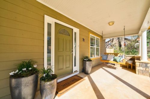 72 Griggs St, Marietta, GA 30064-3432
