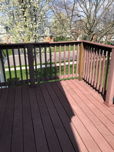 272 Camelot Ln, Carol Stream IL  60188-3617 exterior